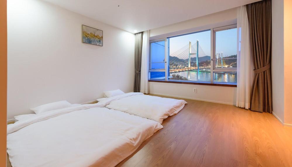 Yeosu Hotel Haven מראה חיצוני תמונה